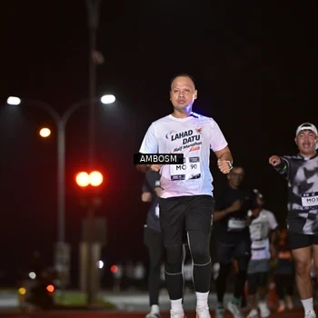 Runner Photo 7632284
