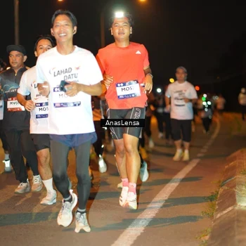 Runner Photo 7632289