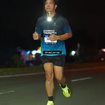 Runner Photo 7632297