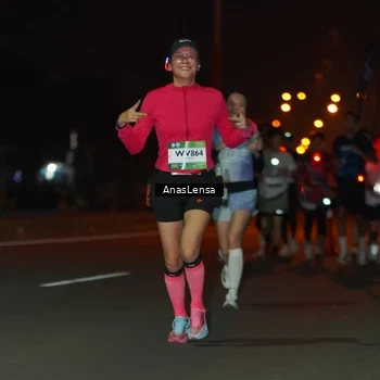 Runner Photo 7632310