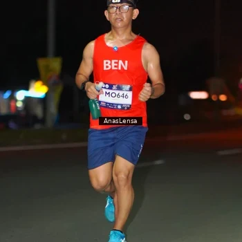 Runner Photo 7632313