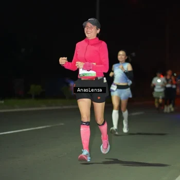 Runner Photo 7632340