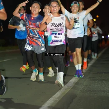 Runner Photo 7632372