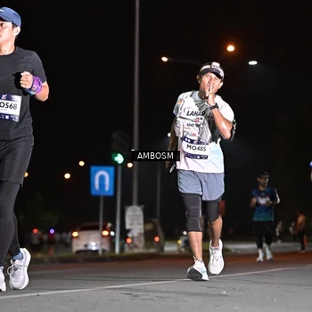 Runner Photo 7632392