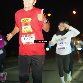 Runner Photo 7632393
