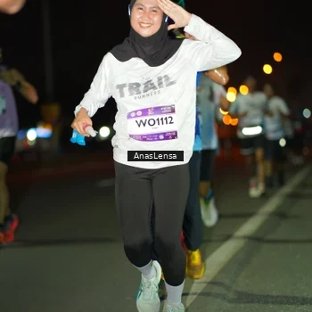Runner Photo 7632399