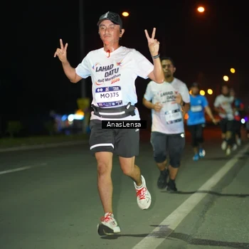 Runner Photo 7632405