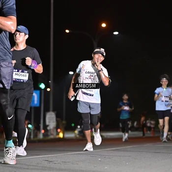 Runner Photo 7632414