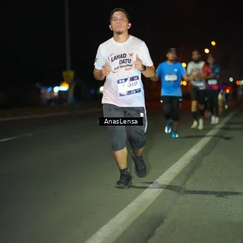 Runner Photo 7632419