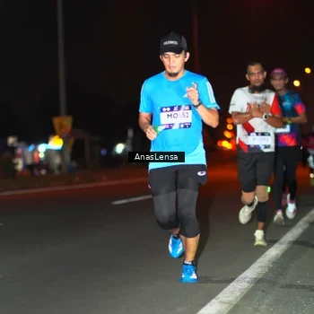 Runner Photo 7632429