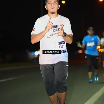Runner Photo 7632431
