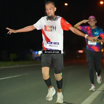 Runner Photo 7632444
