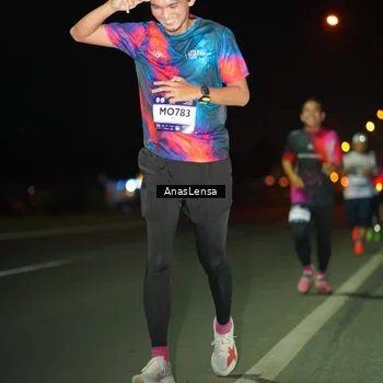 Runner Photo 7632455