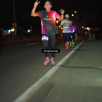 Runner Photo 7632459