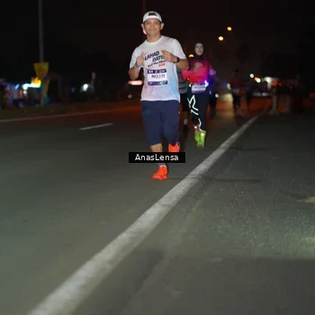 Runner Photo 7632465