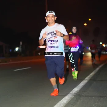 Runner Photo 7632469