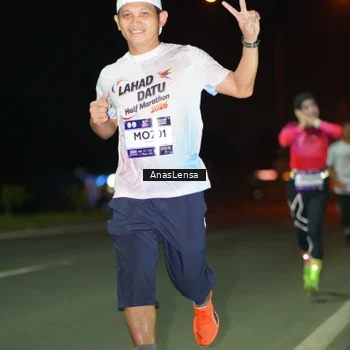 Runner Photo 7632470