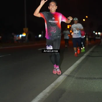Runner Photo 7632471
