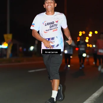 Runner Photo 7632482