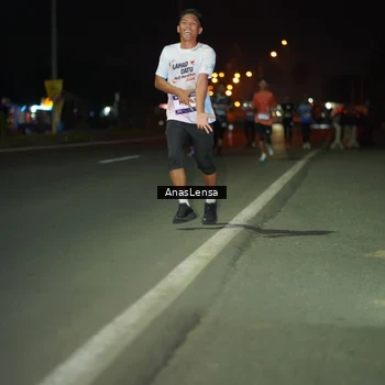 Runner Photo 7632487