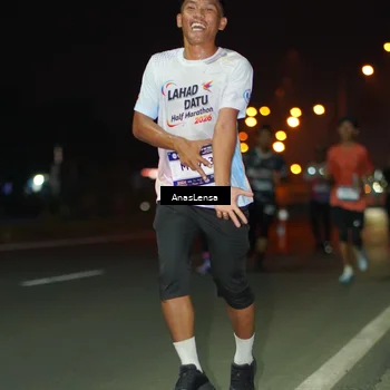 Runner Photo 7632492