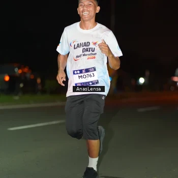 Runner Photo 7632494