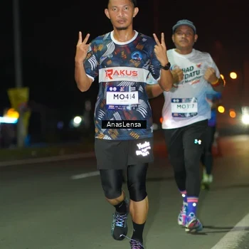 Runner Photo 7632506