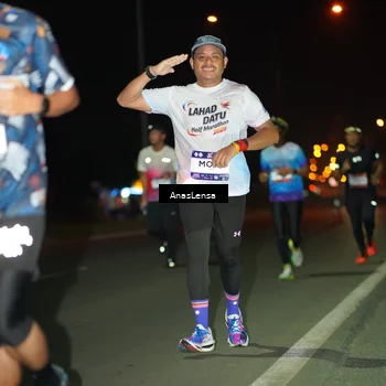 Runner Photo 7632514