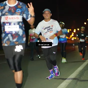 Runner Photo 7632516