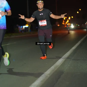 Runner Photo 7632529
