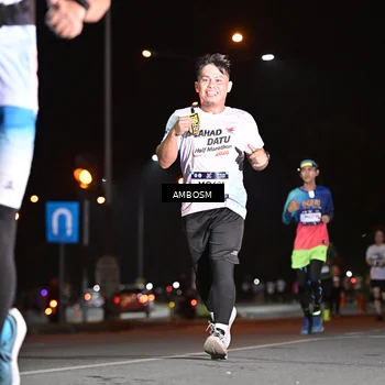 Runner Photo 7632548