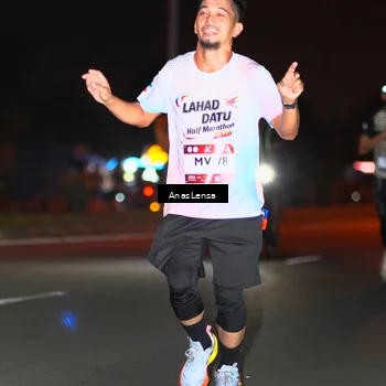 Runner Photo 7632550