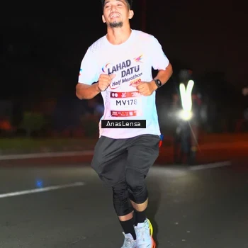 Runner Photo 7632557