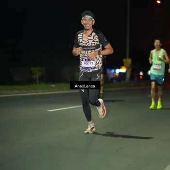 Runner Photo 7632566