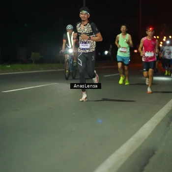 Runner Photo 7632569