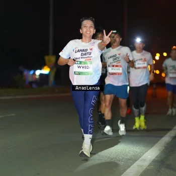 Runner Photo 7632589