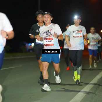 Runner Photo 7632599