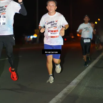 Runner Photo 7632609