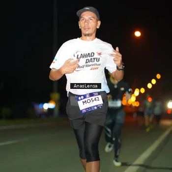 Runner Photo 7632621