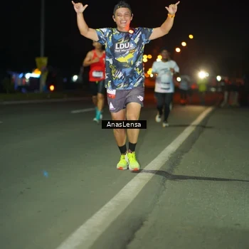 Runner Photo 7632632
