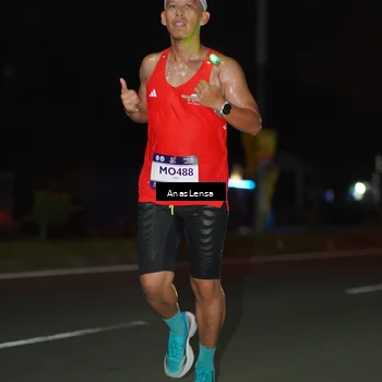 Runner Photo 7632647