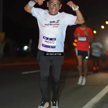 Runner Photo 7632650