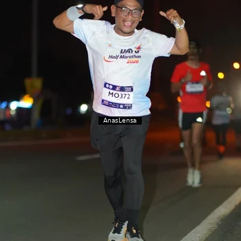 Runner Photo 7632659