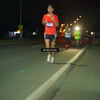 Runner Photo 7632668