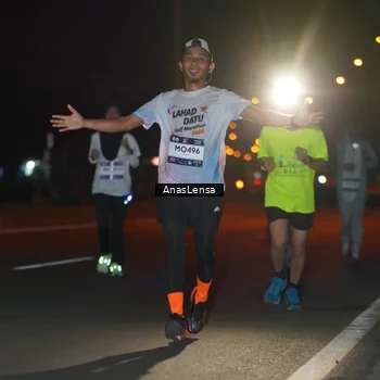 Runner Photo 7632670