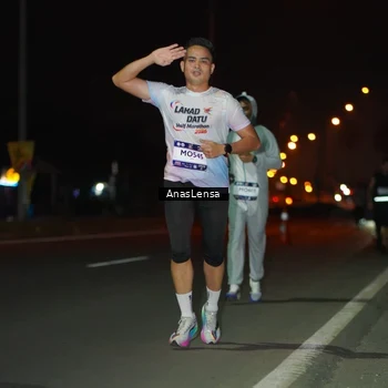 Runner Photo 7632688