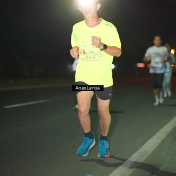 Runner Photo 7632699