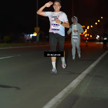 Runner Photo 7632708