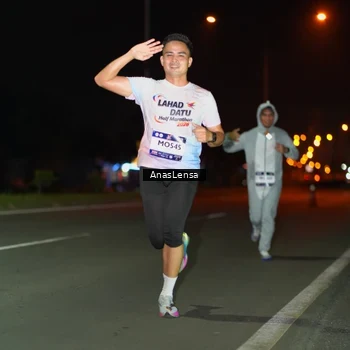 Runner Photo 7632713