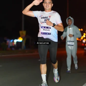 Runner Photo 7632715